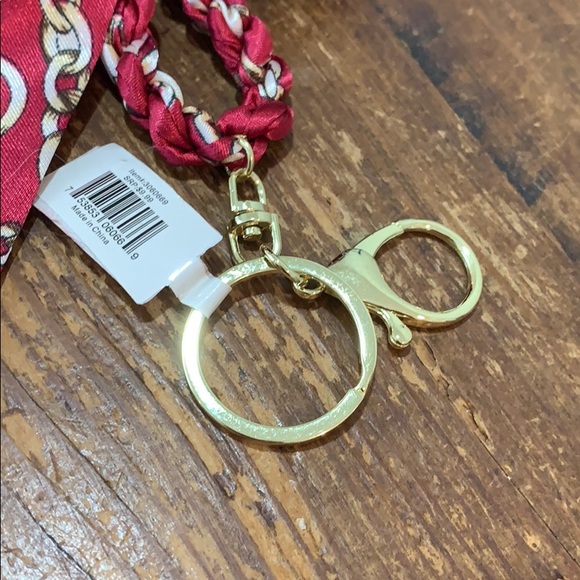 Action Imports Puff Silk Tied Gold Keychain NEW - Picture 3 of 6